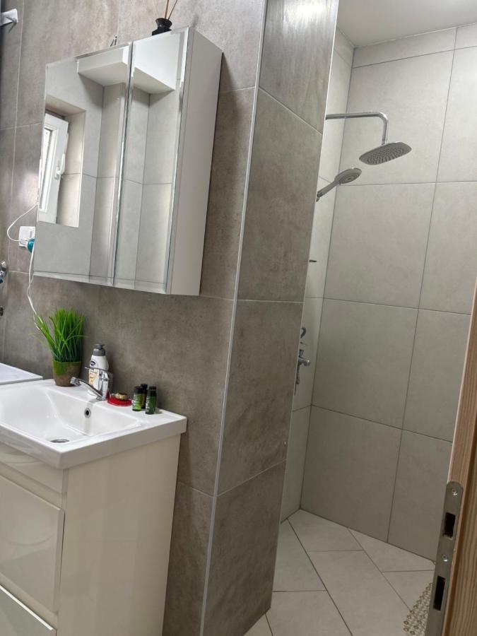 Anton Apartment Κότσανη Εξωτερικό φωτογραφία